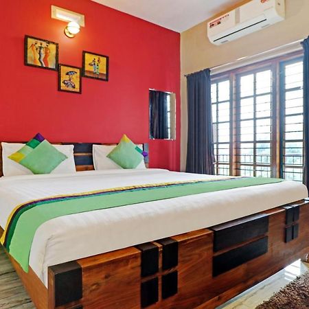 Treebo Avyukta Stay Tulsa Exterior foto
